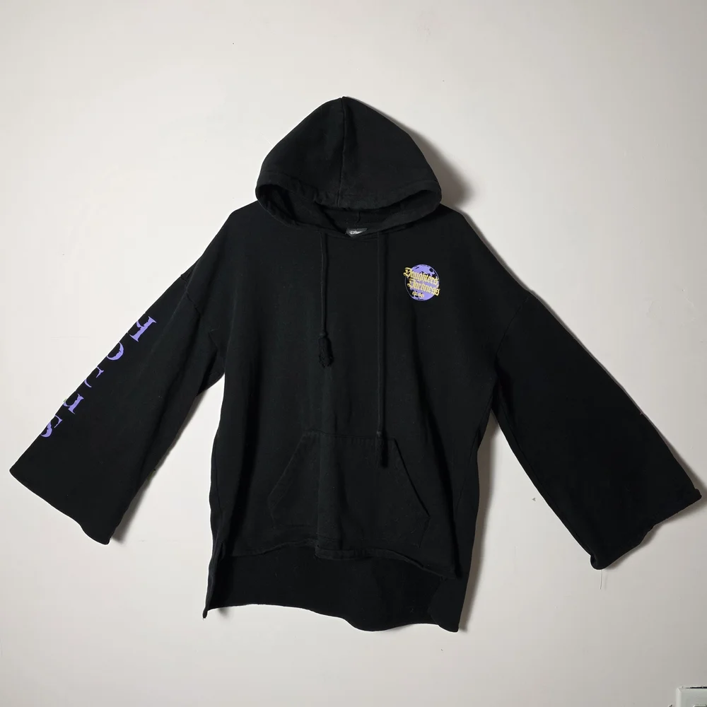 Disney Her Universe Hocus Pocus Oversized Hoodie XXL Haunted House Witch Graphic - Picture 2 of 8